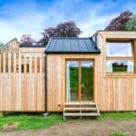 Cabane du Hibou au Domaine des Trois Tilleuls à Villers-la-Ville, hébergement champêtre pour un séjour en famille ou en amoureux en pleine nature